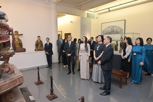 media-6e93a6e3-2ce0-3073-9dd6-dd25b8d79dd8_300