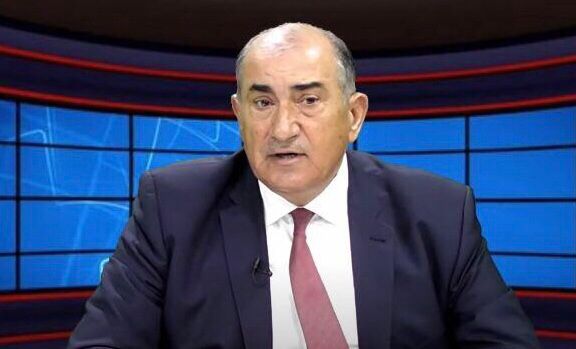 media-elsad_hesenov-politoloq2