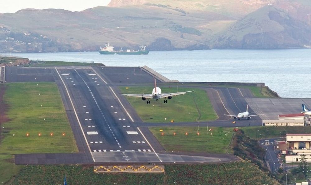 media-madeira-airport-portekiz