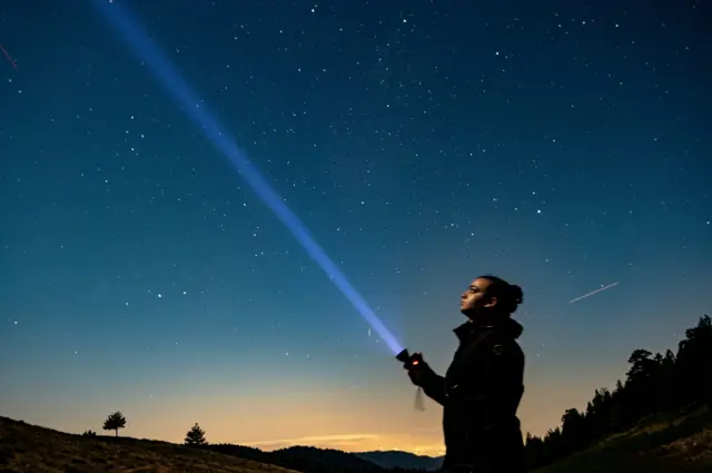 media-perseid-meteor-yagmuru-turkiye-semalarinda-18941529_3635_m