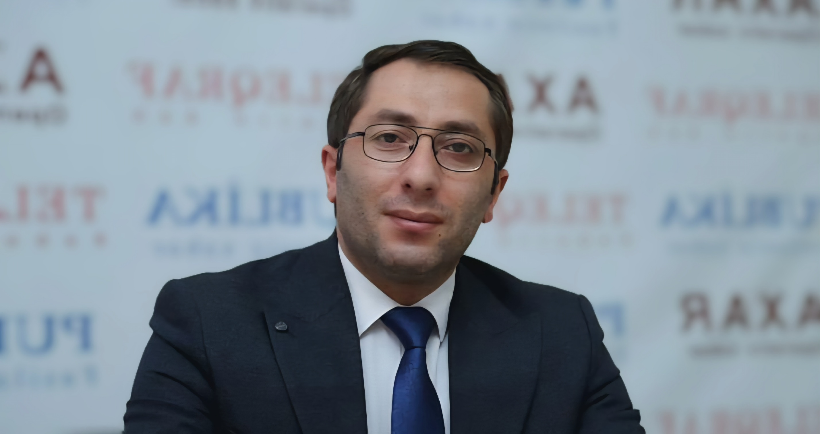 media-elcin_efendi