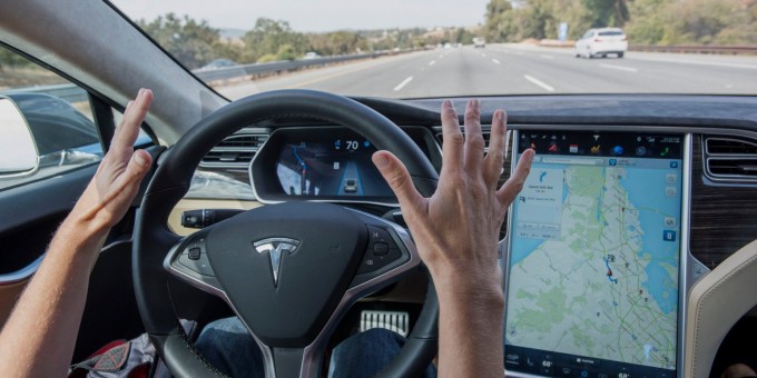 media-tesla1-680x340-680x340