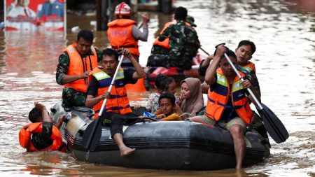 media-indonesia-flood-450x253