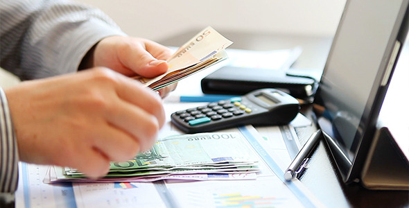 media-woman-hands-counting-and-calculating-money-2-590x300